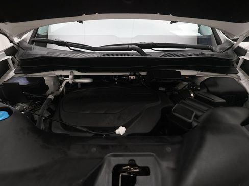 Certified 2023 Honda Ridgeline Sport image 3