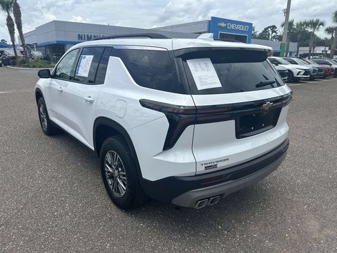 Used 2026 Chevrolet Traverse LT FWD image 14