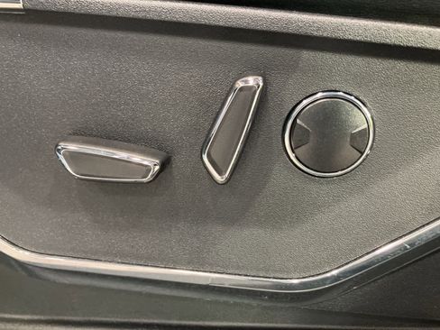 Used 2023 Ford F150 Lariat w/ Equipment Group 502A High image 15