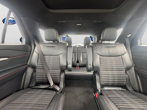 New 2026 Ford Explorer ST-Line w/ ST-Line Street Pack AWD/4WD image 31