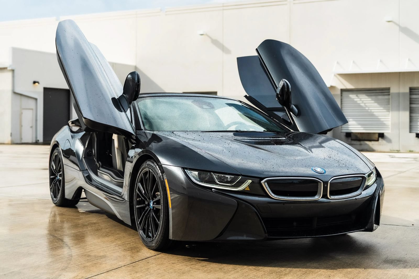 Used 2019 BMW i8 Roadster AWD/4WD image 12