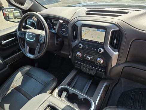 Used 2019 GMC Sierra 1500 Denali w/ Denali Ultimate Package AWD/4WD image 10