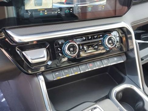 Used 2023 GMC Sierra 1500 Denali image 17