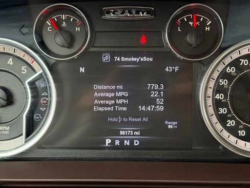 Used 2017 RAM 1500 Laramie w/ Convenience Group image 23