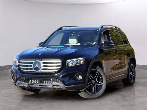 New 2026 Mercedes-Benz GLB 250 4MATIC image 1