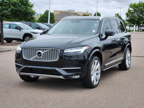 Used 2018 Volvo XC90 T6 Inscription w/ Convenience Package AWD/4WD image 4