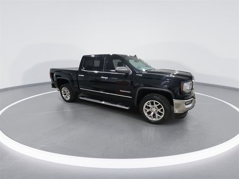 Used 2017 GMC Sierra 1500 SLT w/ SLT Premium Package image 2