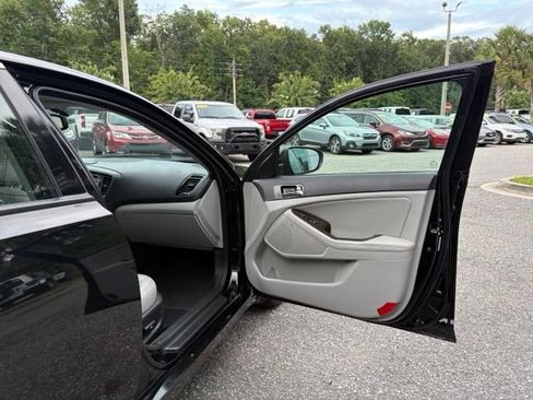 Used 2013 Kia Optima EX w/ Premium Pkg FWD image 29