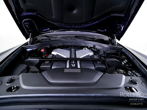 Used 2023 Rolls-Royce Cullinan image 33