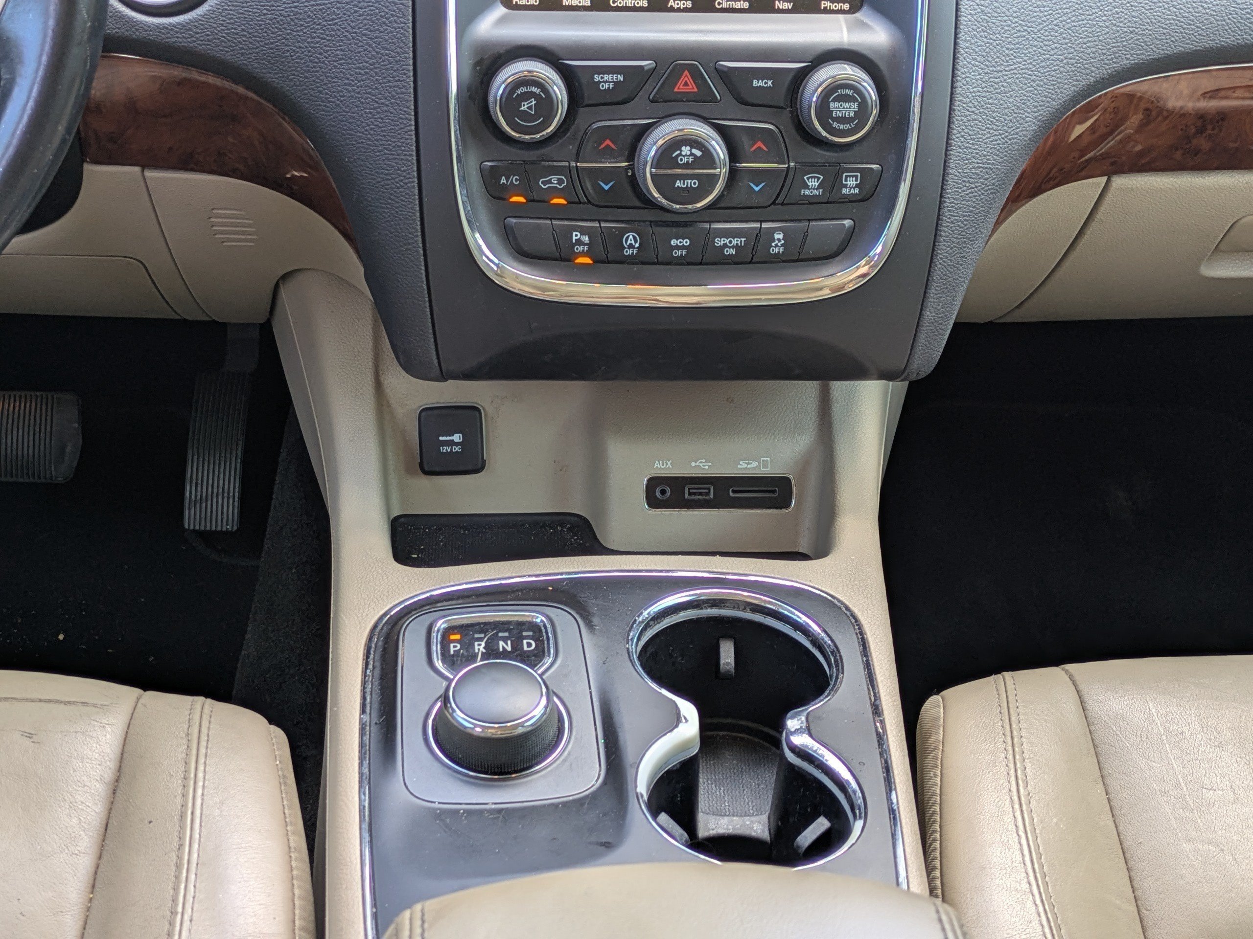 Used 2016 Dodge Durango Limited w/ Premium Group AWD/4WD image 17