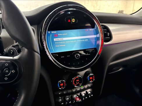 Used 2023 MINI Cooper S FWD image 9