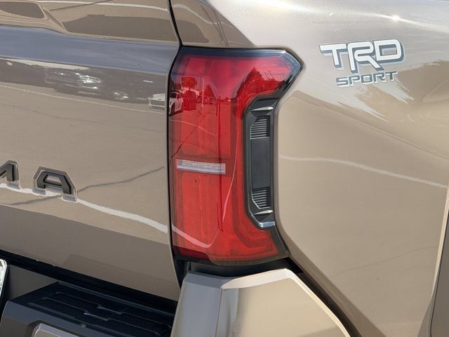 Used 2026 Toyota Tacoma TRD Sport AWD/4WD image 7