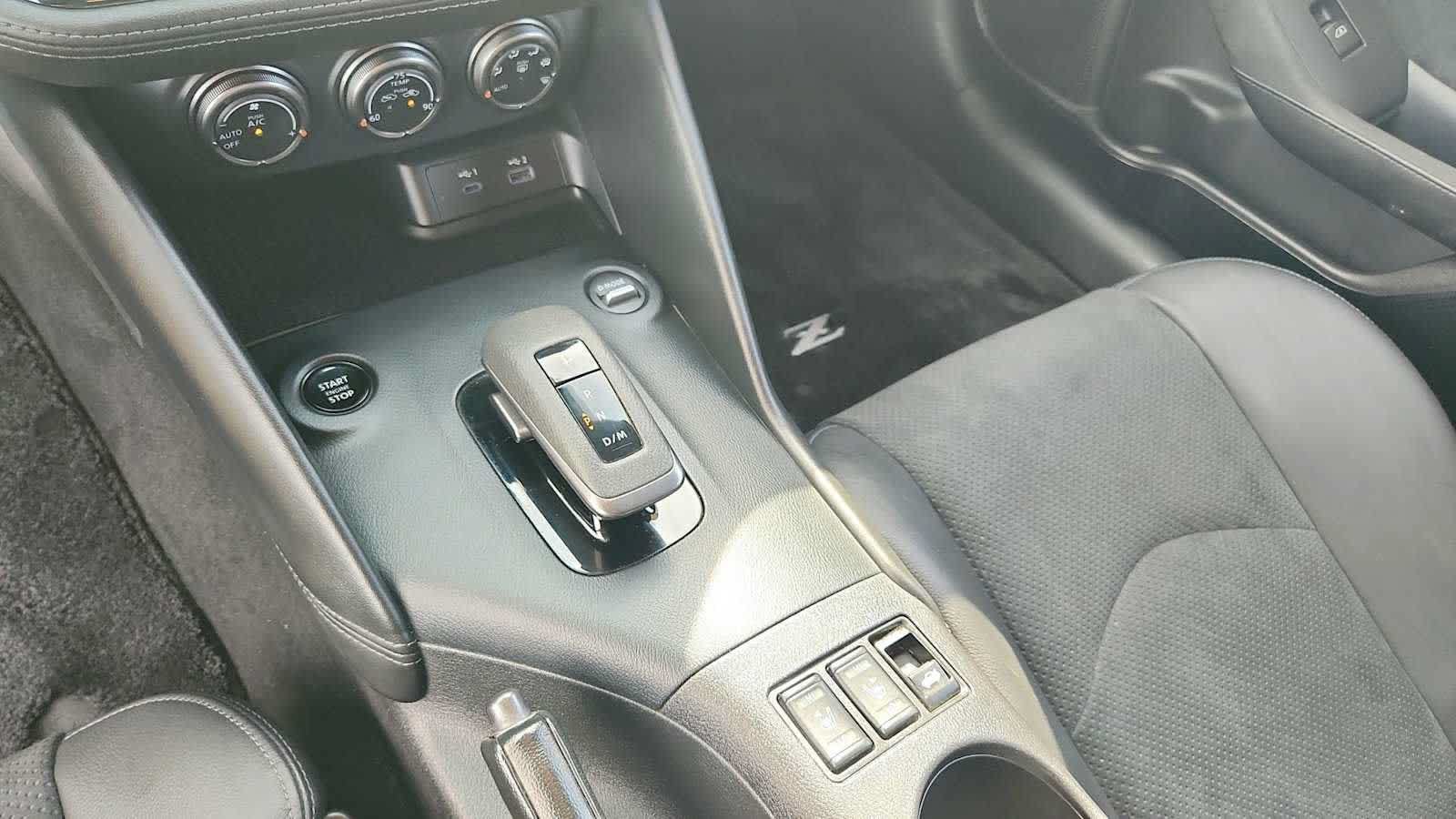 Used 2024 Nissan Z Performance w/ Floor Mat Package RWD image 13
