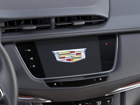 New 2026 Cadillac XT5 Premium Luxury w/ Driver Assist Package FWD image 20