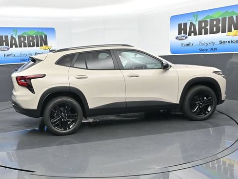 New 2026 Chevrolet Trax ACTIV w/ Driver Confidence Package FWD image 6