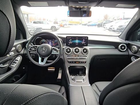 Used 2022 Mercedes-Benz GLC 300 4MATIC image 21