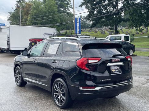 Certified 2023 GMC Terrain Denali w/ Black Diamond Edition AWD/4WD image 5