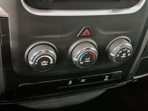 Used 2024 RAM 1500 Warlock AWD/4WD image 24