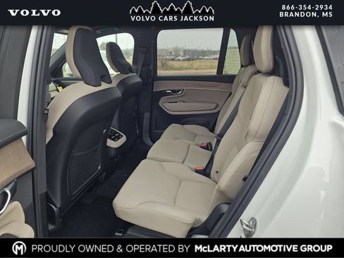 New 2026 Volvo XC90 B6 Plus w/ Protection Package Premier AWD/4WD image 14