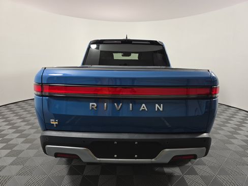 Used 2022 Rivian R1T Adventure AWD/4WD image 4
