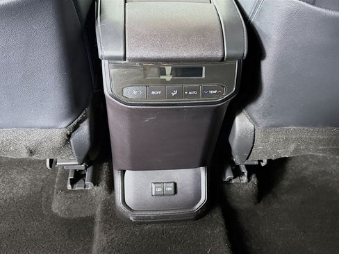 Certified 2025 Toyota Highlander XSE AWD/4WD image 25