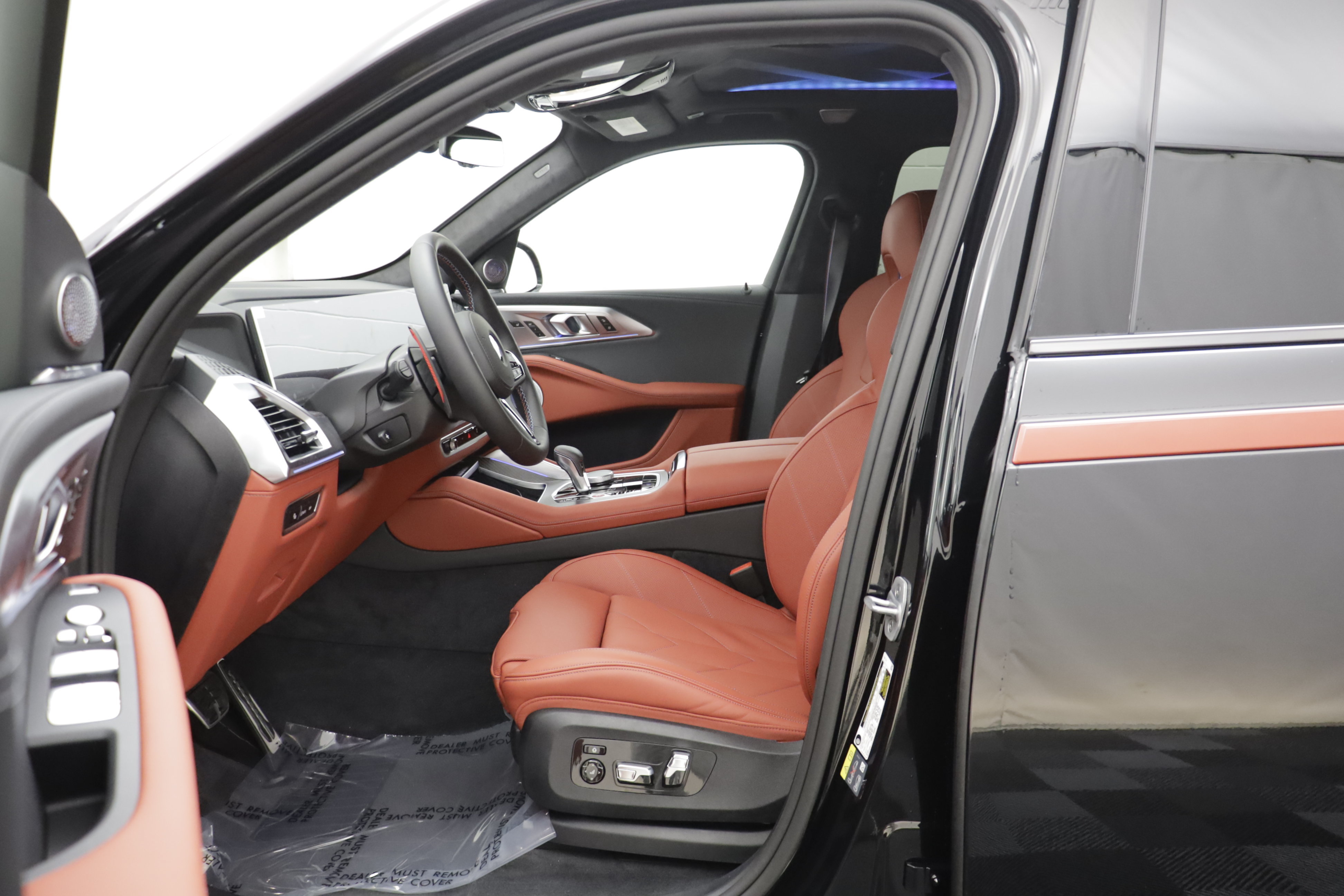 New 2027 BMW XM Label Red AWD/4WD image 8