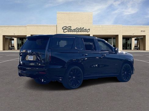 Certified 2025 Cadillac Escalade V w/ LPO, ONYX Package image 5