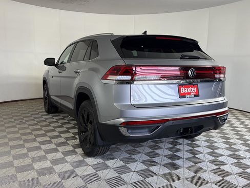 New 2026 Volkswagen Atlas Cross Sport SE AWD/4WD image 7