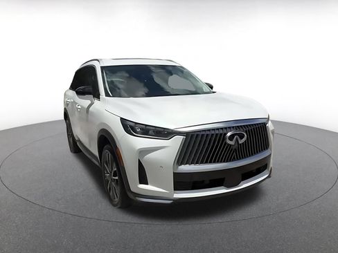 Used 2026 INFINITI QX60 Luxe FWD image 3