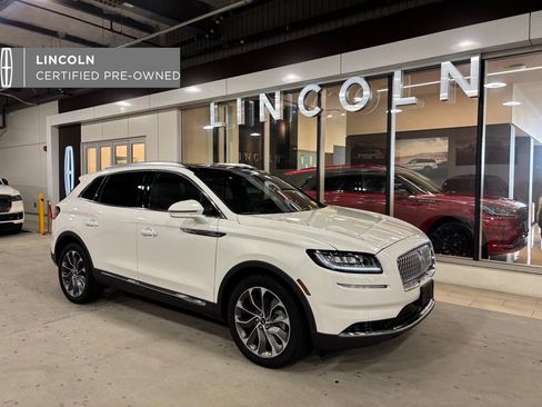 Used 2022 Lincoln Nautilus Reserve AWD/4WD image 1