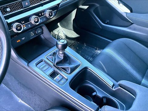 Used 2022 Honda Civic Sport image 16