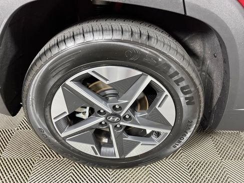 Used 2025 Hyundai Tucson SEL FWD image 15