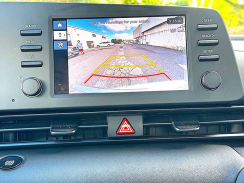 Used 2025 Hyundai Elantra Sport image 22