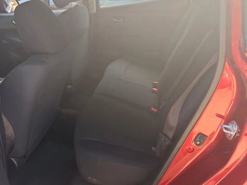 Used 2015 Nissan Leaf S w/ Charge Package FWD image 12