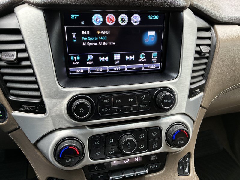 Used 2017 GMC Yukon SLT AWD/4WD image 12