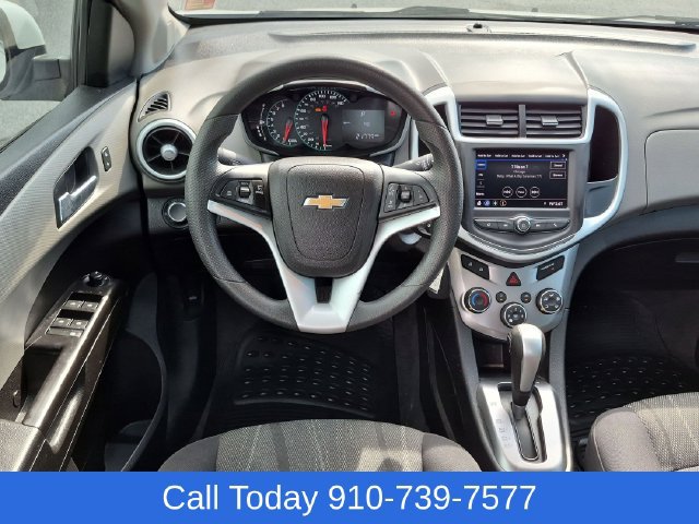 Used 2020 Chevrolet Sonic LT FWD image 29