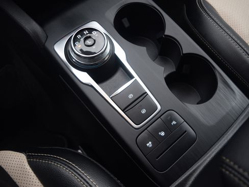 Used 2022 Ford Escape Titanium w/ Titanium Elite Package image 13