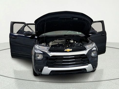 Used 2021 Chevrolet TrailBlazer LT w/ Convenience Package FWD image 15