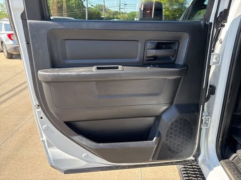 Used 2024 RAM 2500 Tradesman w/ Chrome Appearance Group AWD/4WD image 20