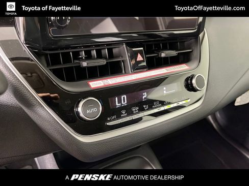 Used 2026 Toyota Corolla LE FWD image 29
