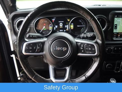 Used 2021 Jeep Wrangler Unlimited Sahara w/ Cold Weather Group AWD/4WD image 4
