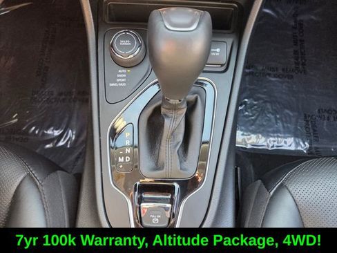 Certified 2023 Jeep Cherokee Altitude Lux AWD/4WD image 25