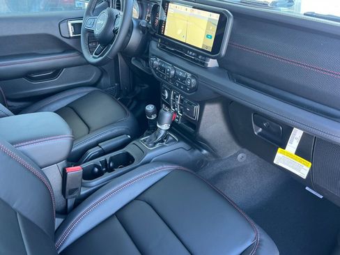 New 2026 Jeep Wrangler Unlimited Rubicon image 15