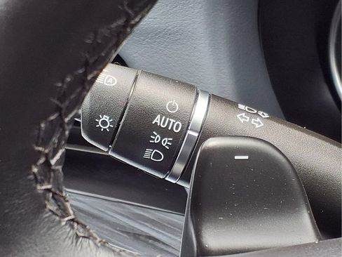 Used 2023 Buick Enclave Essence w/ Trailering Package, 5000 lbs. FWD image 18