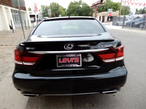 Used 2015 Lexus LS 460 w/ F Sport Package image 6
