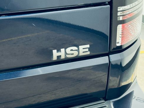 Used 2016 Land Rover LR4 HSE image 26