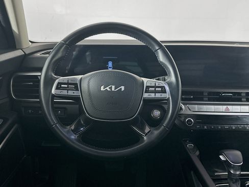 Used 2025 Kia Telluride S image 18