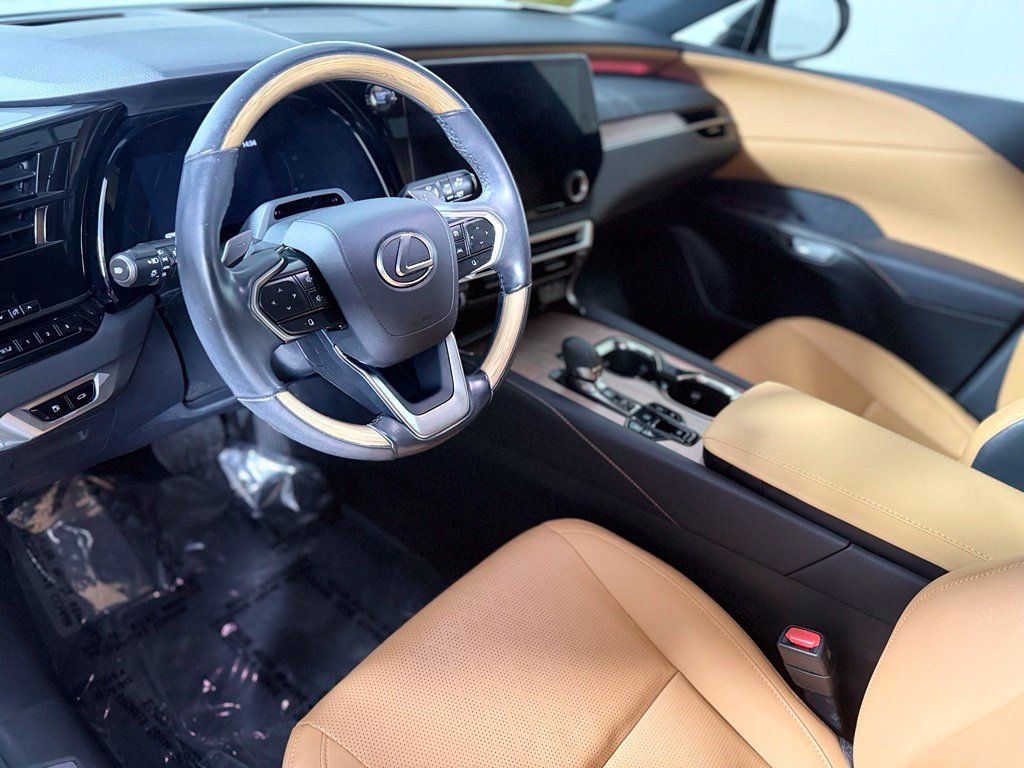Used 2023 Lexus RX 350 Premium Plus w/ Accessory Package AWD/4WD image 18