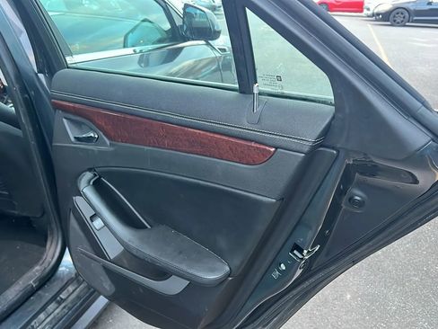 Used 2011 Cadillac CTS Luxury image 23