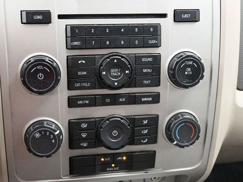 Used 2012 Ford Escape XLT FWD image 16